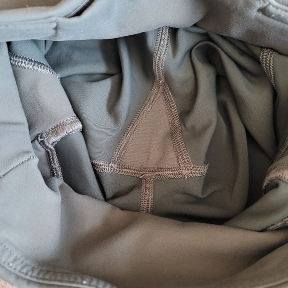 Lululemon Bootcamp Ready Tight 25" Grey Sage size 2 - Picture 11 of 14